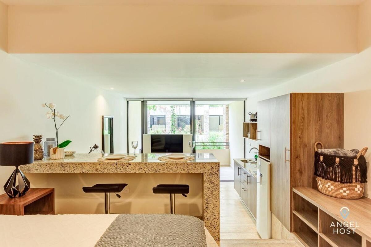 Chic Roof Pool Gym Near 5th & Apartamento *