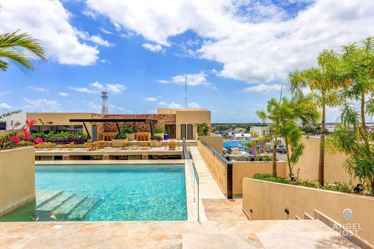 Chic Roof Pool Gym Near 5th & Apartamento *